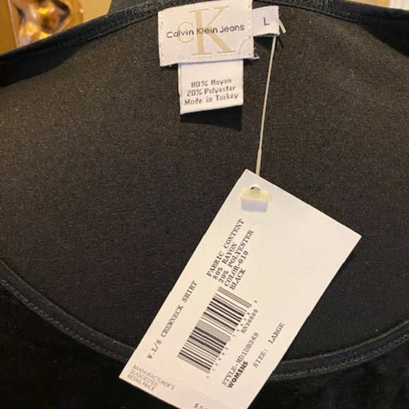 Calvin Klein Velvet Scoop Neck Top  NWT  Size Large - Picture 5 of 5